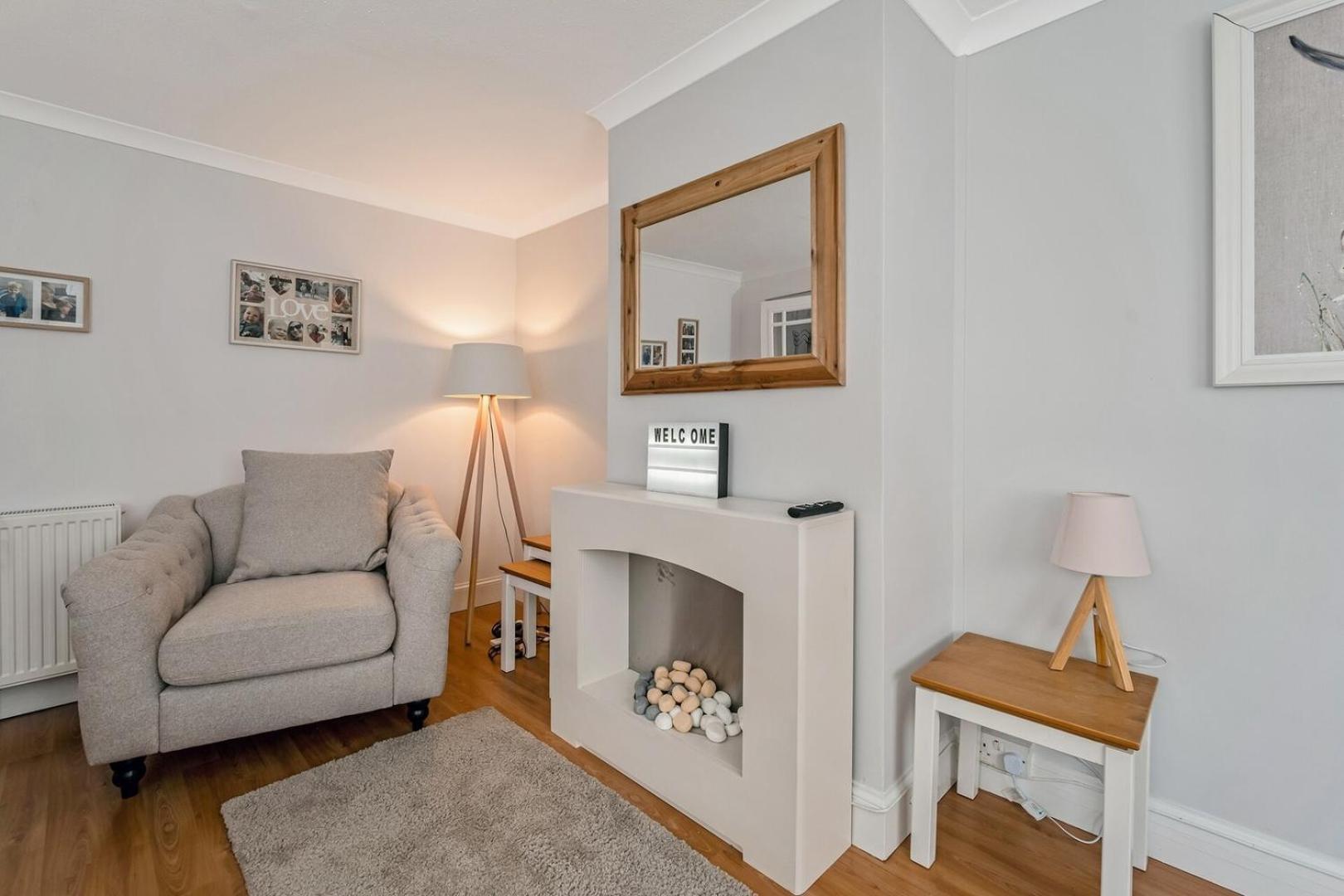 Centrally Situated 1 Bedroom House In Cumbernauld Ngoại thất bức ảnh